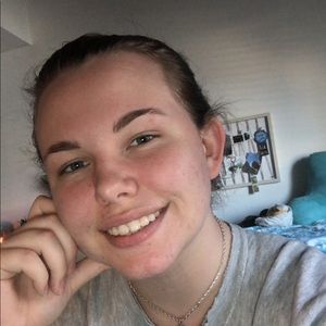 Meet your Posher, Grace